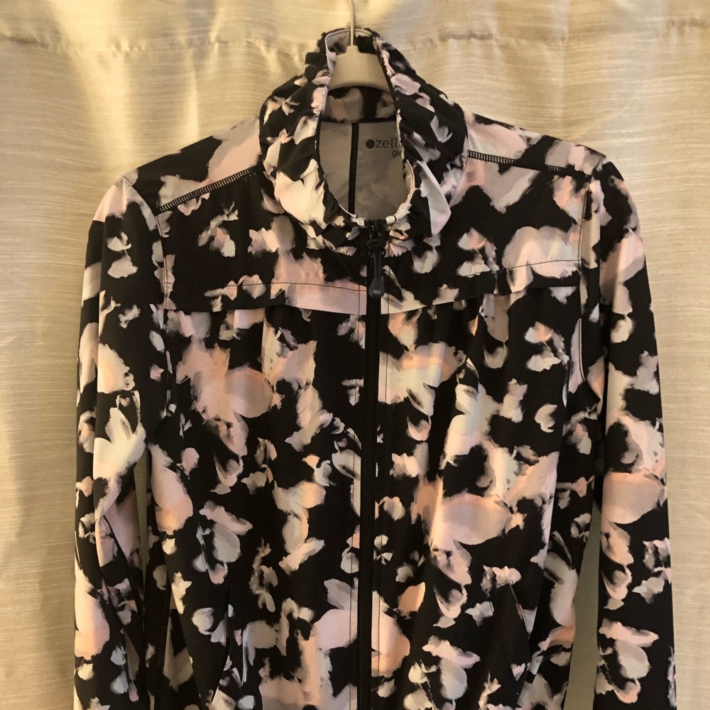 Zella girl zip-up jacket